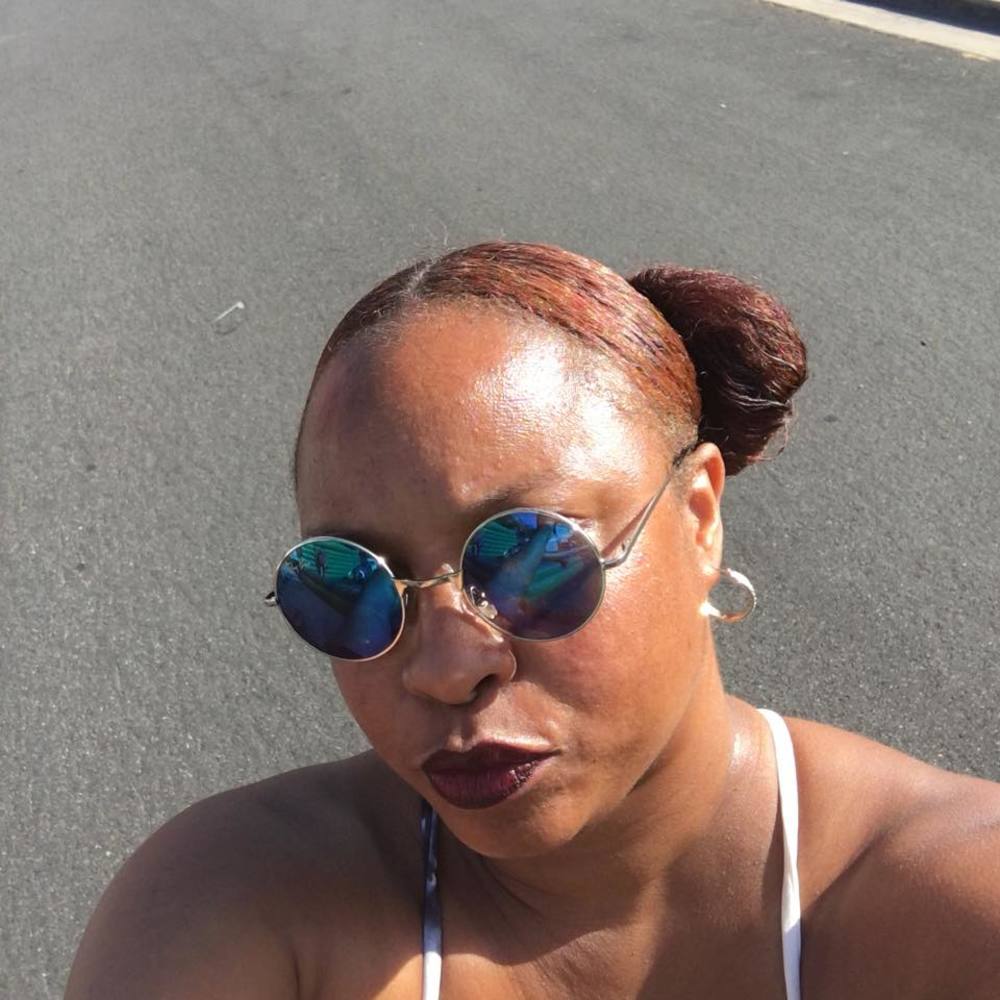 Meet your Posher, Regina